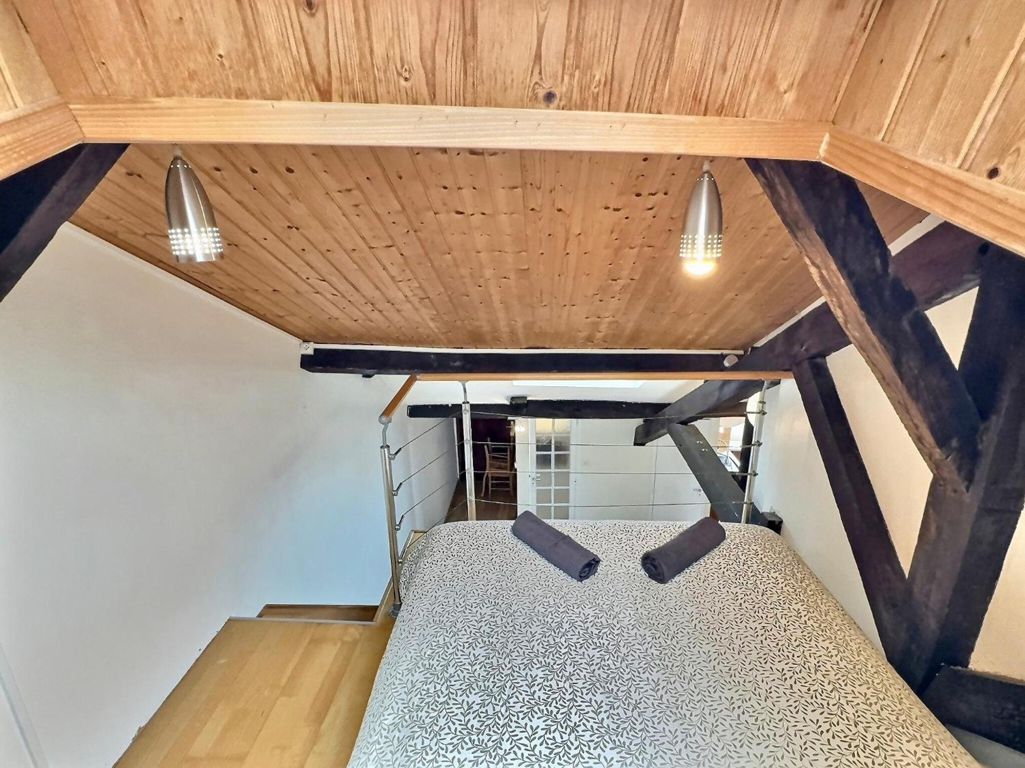 Wonderhost, Spacieux Et Atypique En Coeur De Ville Pau Exterior foto